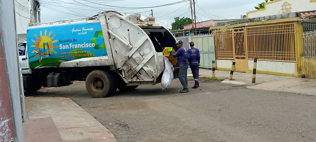 Agregan 14 nuevas barriadas en el plan de recolección de desechos sólidos por parroquia en San Francisco