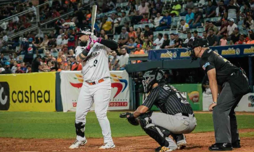 Águilas jugará doble tanda ante Tigres tras suspensión de juegos por lluvia en 