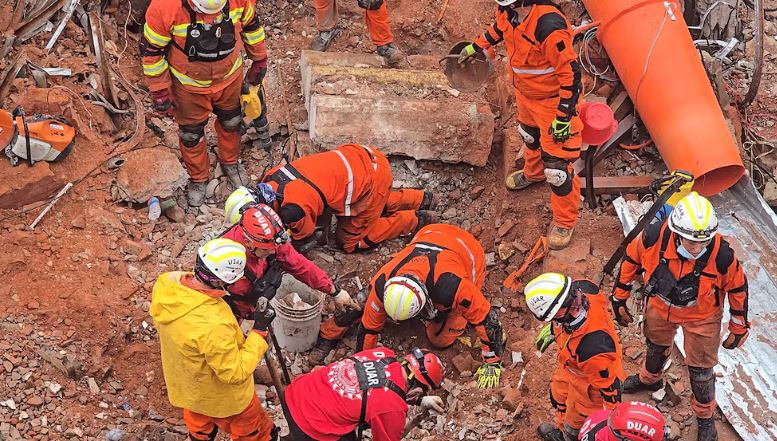 Confirmaron al cuarto fallecido por el derrumbe de un hotel en Argentina