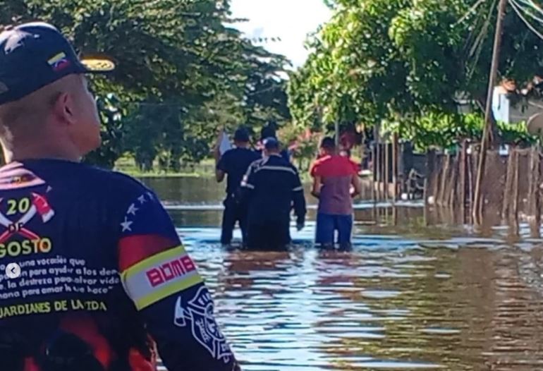 Vuelve a desbordarse el río Chama en el municipio Colón