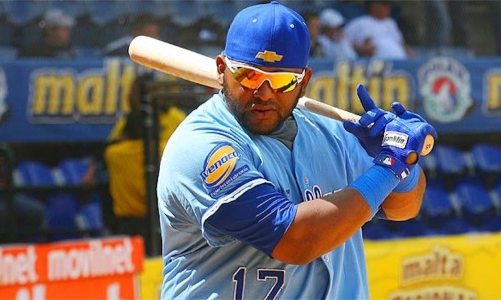 Pablo Sandoval jugará con Magallanes esta temporada