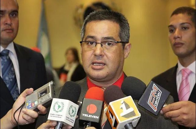 Guison Flores, hermano de Cilia Flores, fue nombrado nuevo director del Saime