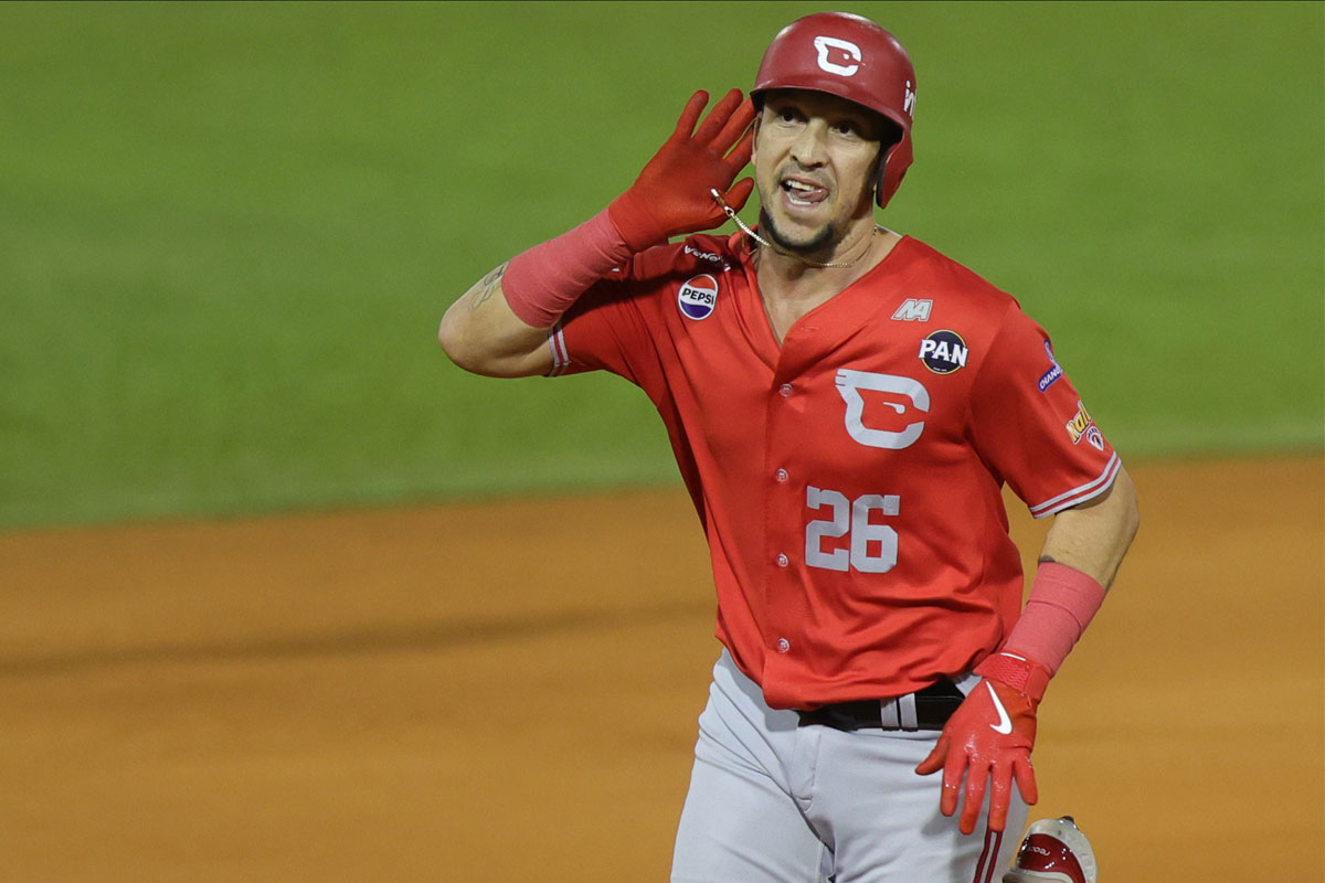 Cardenales logra remontada ante Tigres y mantiene su invicto en el Round Robin