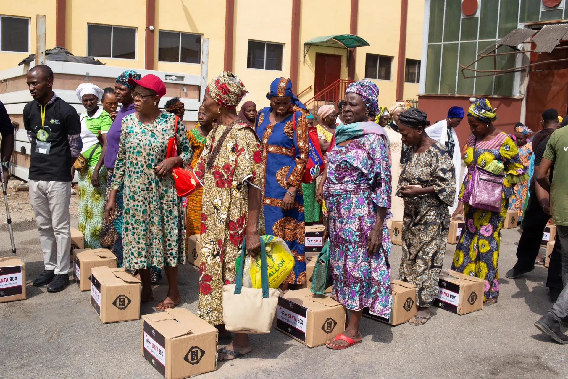 Estampidas por comida: Hubo 67 muertes en menos de una semana, así se vive la pobreza en Nigeria