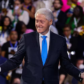 Hospitalizan al expresidente de EEUU Bill Clinton