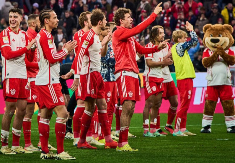 Bayern goleó a Leipzig y se afirmó en el liderato de la Bundesliga