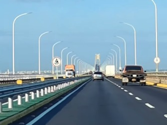 Así luce el Puente Rafael Urdaneta con el asfaltado