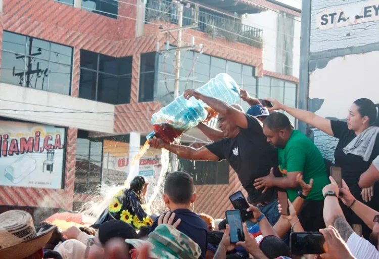 Prohibido el uso de botellones con ron durante la procesión de San Benito en Cabimas