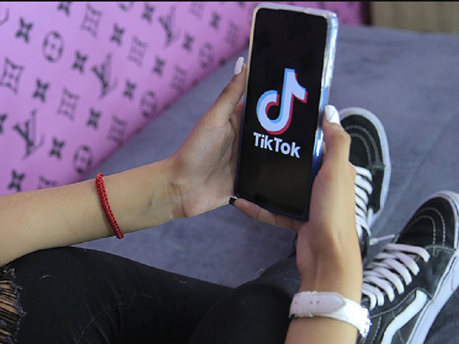 TikTok bloqueará filtros de belleza a menores de 18 años para cuidar su salud mental