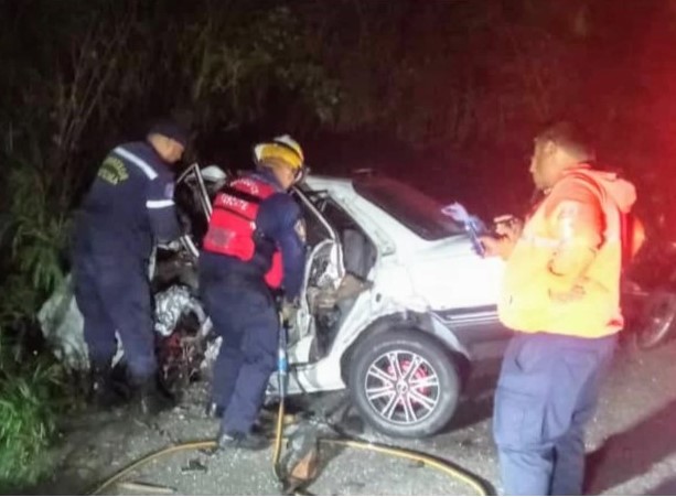 Murieron padre e hija tras choque frontal en Carabobo