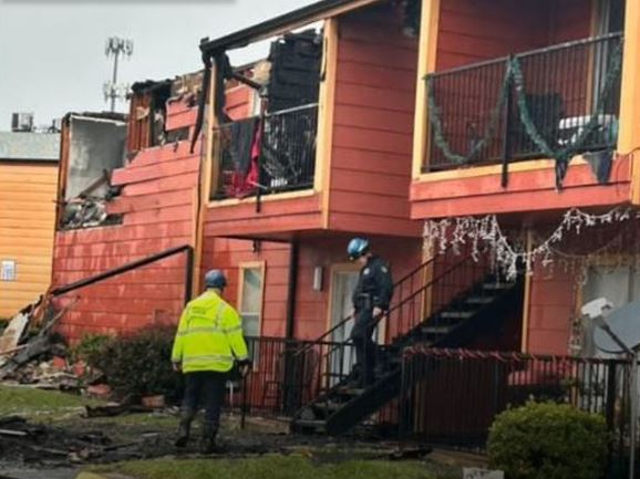 Venezolano incendió la casa con sus niños tres dentro en Texas