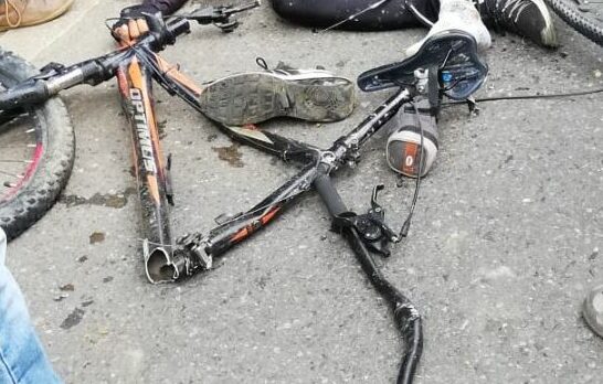 Muerto ciclista al ser arrollado por una camioneta en Bachaquero