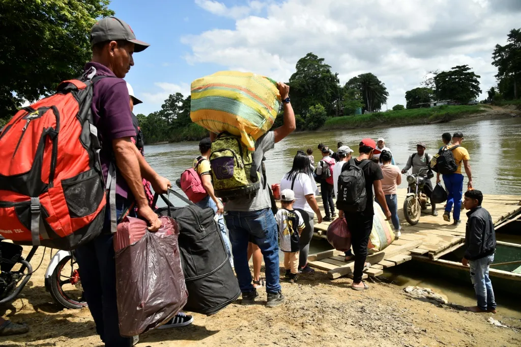 Colombia decretó estado de conmoción interior en varios municipios al noreste del país