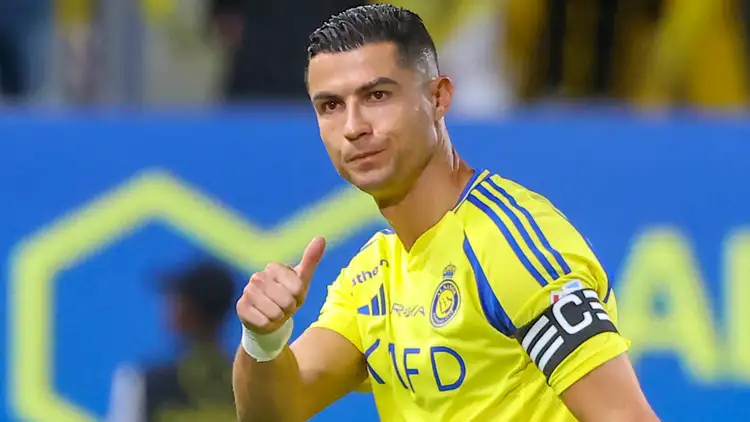 Cristiano Ronaldo renovará con Al Nassr y recibirá millonario salario