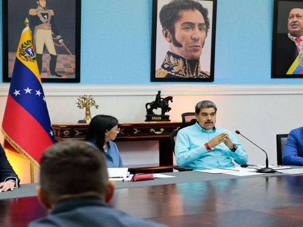 Nicolás Maduro: Consejo Nacional de Economía se declara en sesión permanente