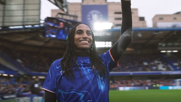 El Chelsea concreta el fichaje más caro del fútbol femenino con la llegada de Naomi Girma