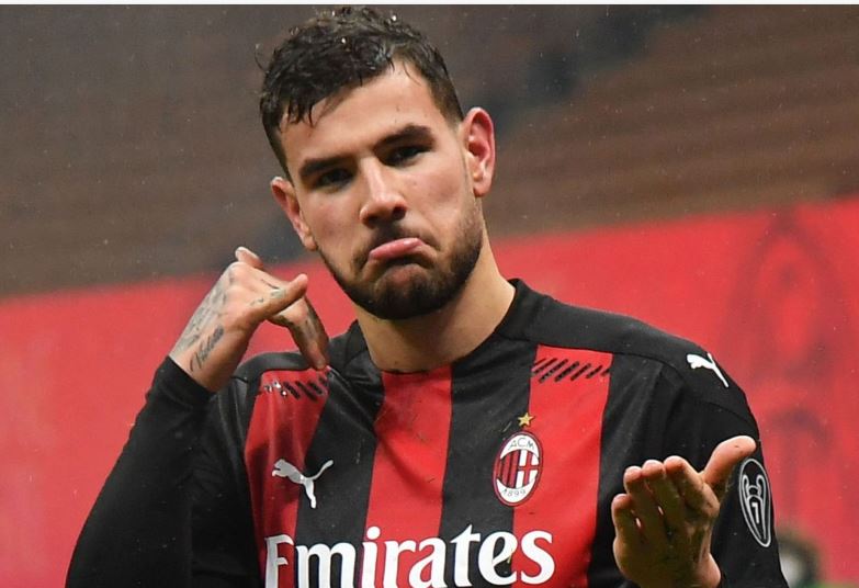 Theo Hernández superó marca histórica de Paolo Maldini