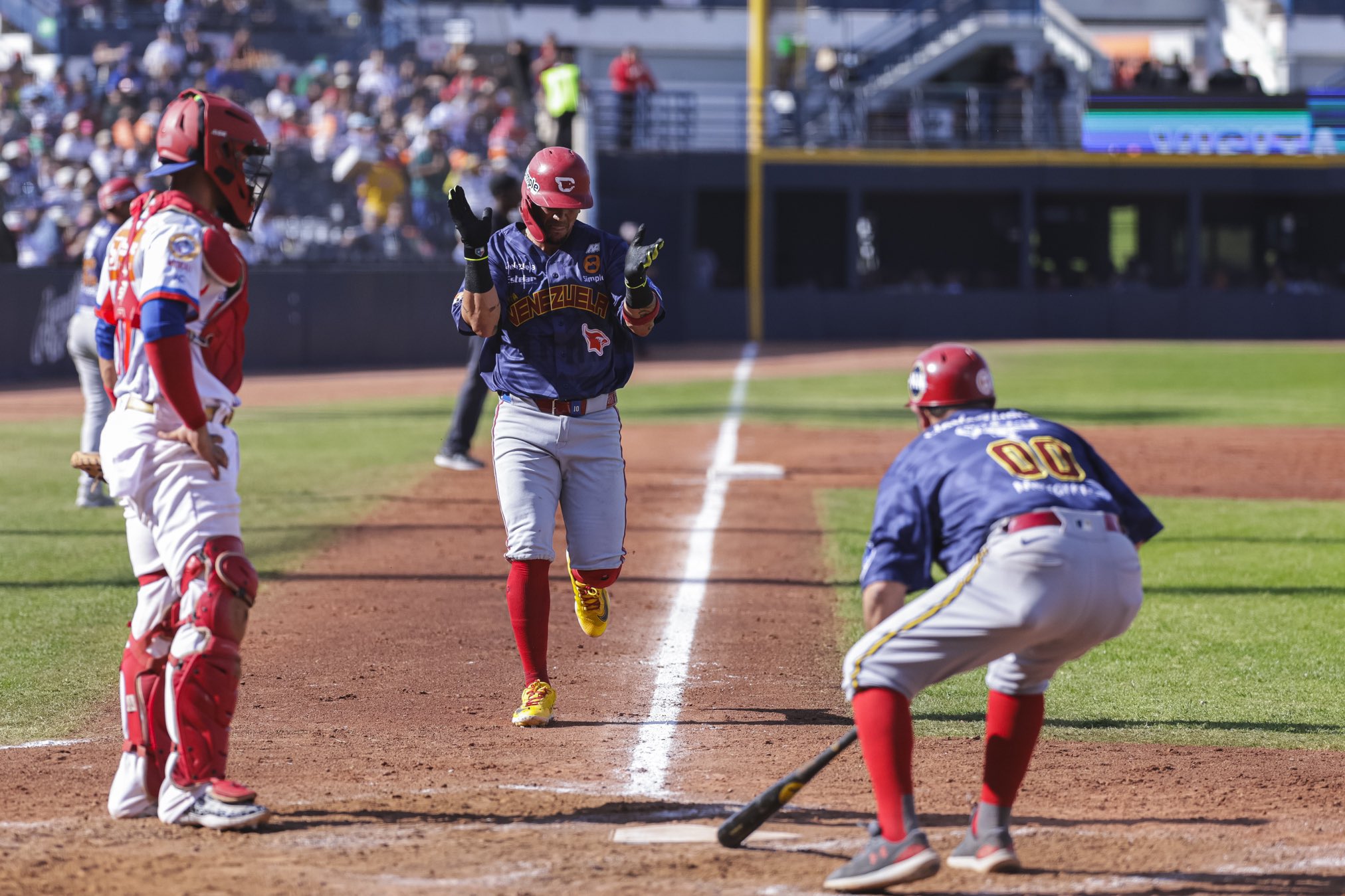 Cardenales despertó y consiguió su primera victoria en la Serie del Caribe