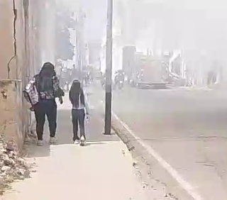 Incendio en un terreno de la calle Venezuela causa alarma