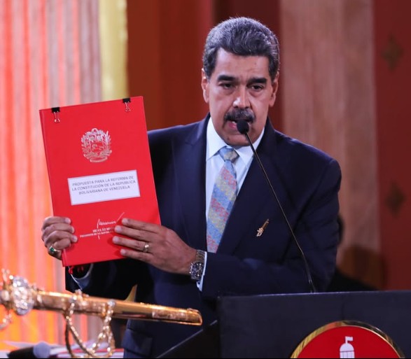 Presidente Maduro presentó Proyecto de Reforma Constitucional