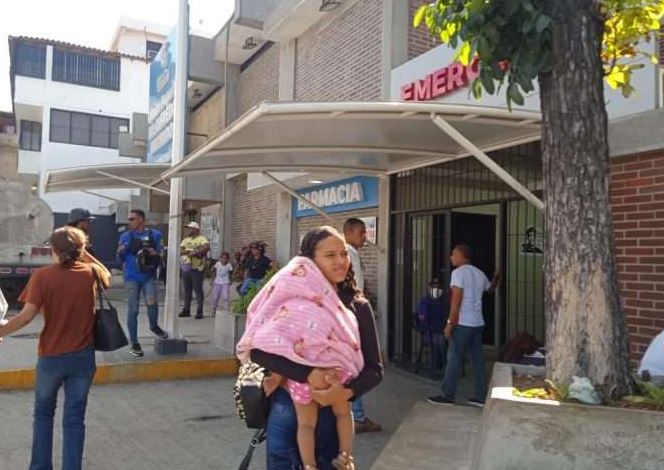 De un basurero del aeropuerto de Maiquetía habrían sacado las gomitas que intoxicaron a los alumnos en La Guaira