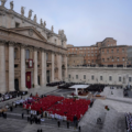 Tras los muros del Vaticano: Secretos y misterios en los lugares más sagrados