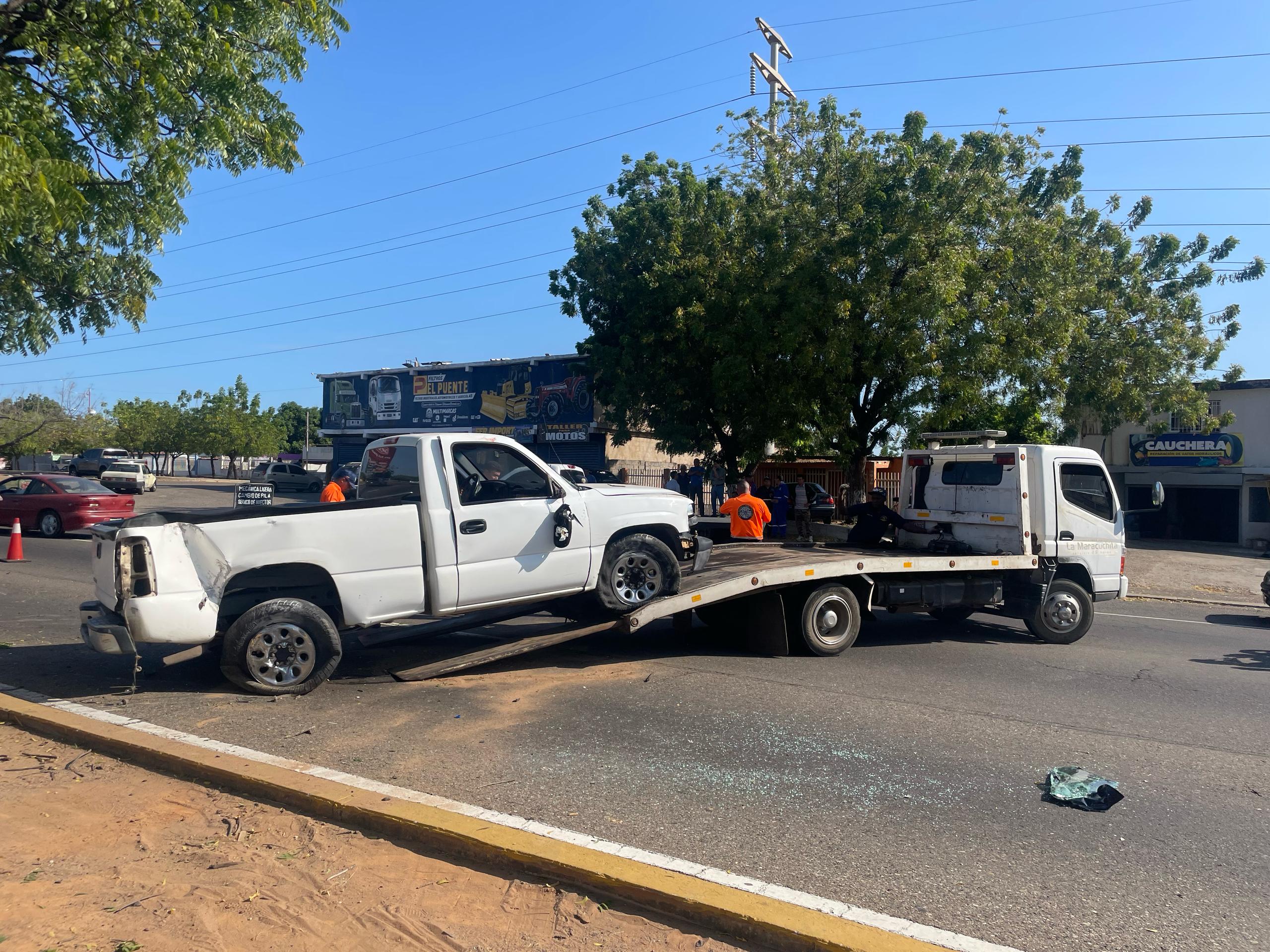 Herido transeúnte al ser arrollado por una camioneta cuando intentaba cruzar la C-1