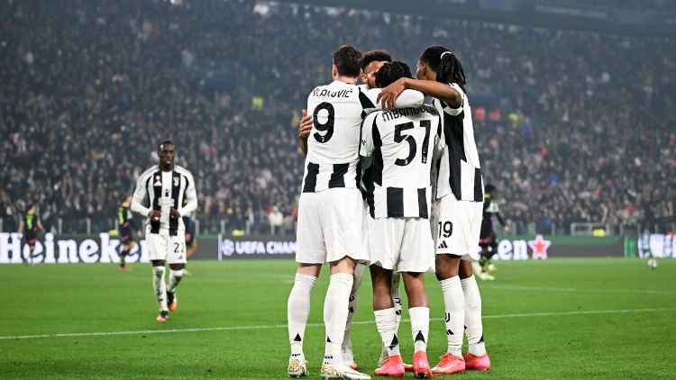 Juventus superó por la mínima a PSV y se fue con ventaja para la vuelta