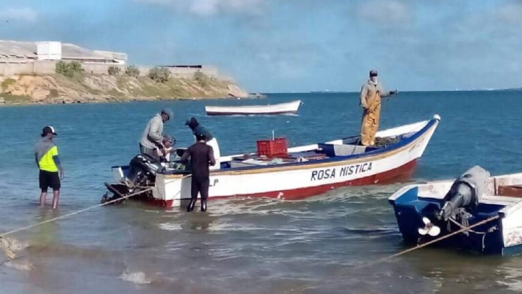 Pescador de 70 años desaparece durante faena en península de Paraguaná