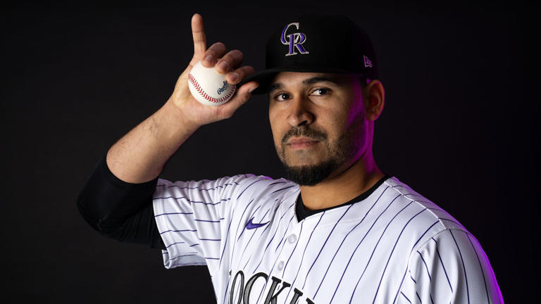 Antonio Senzatela destaca en el morrito de los Rockies