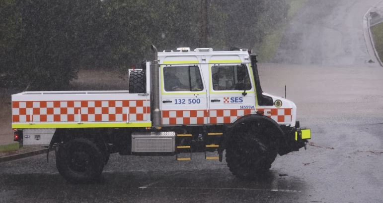 Un desaparecido, evacuaciones y casas sin electricidad por ciclón en Australia