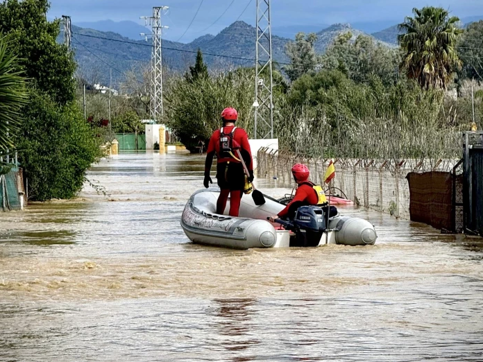 Lluvias continúan causando graves daños y pérdidas de vidas en España