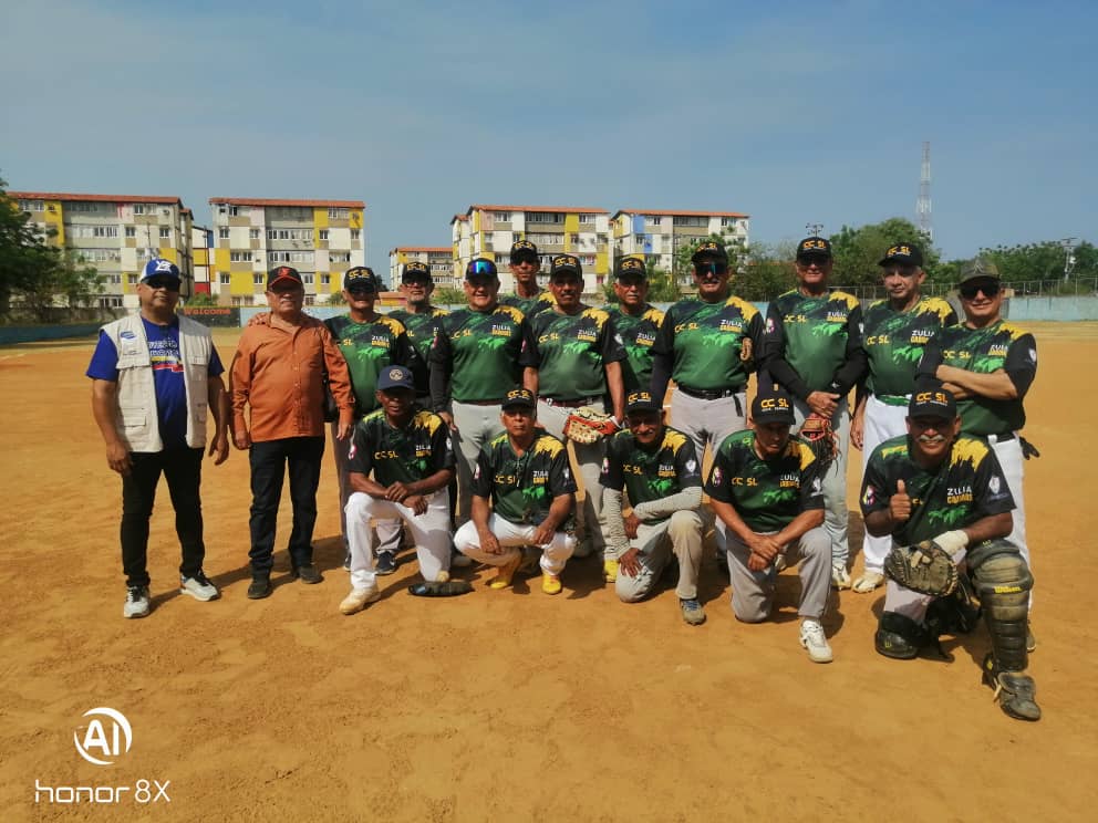 El elenco CCSL gana juego inaugural de softbol copa Deporte Soy siglo XXI