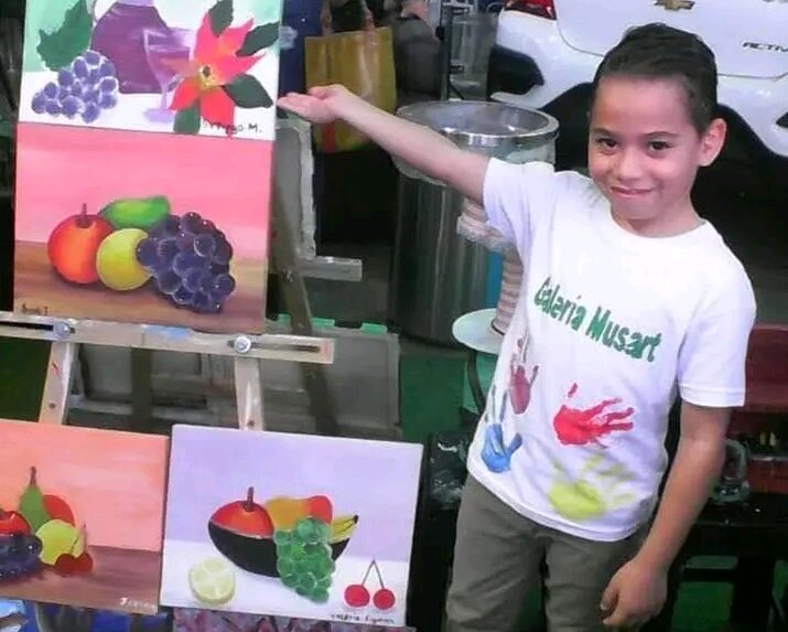 Santiago Montenegro, el zuliano de 13 años que transforma su imaginación en arte