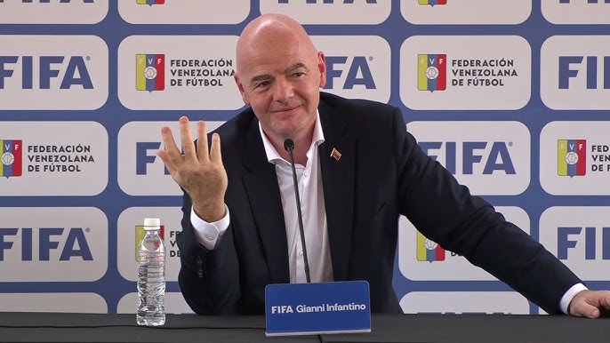 Infantino felicita a la FVF por cien años de fundación