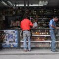 ¡Ron pa’ to el mundo!: En Maracaibo la venta de licor 