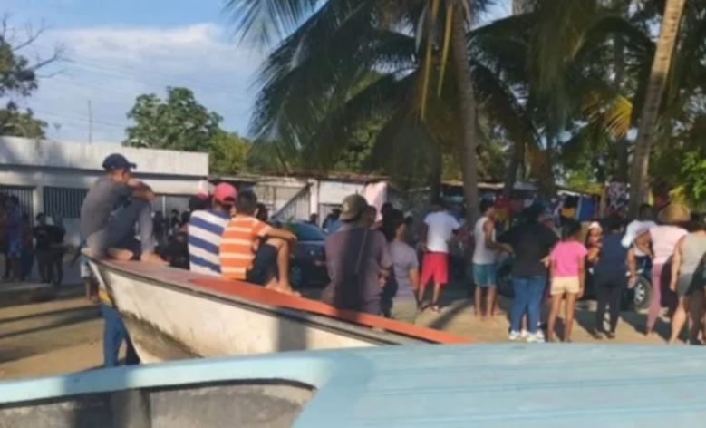 Padre e hijo murieron ahogados en playas de Mérida