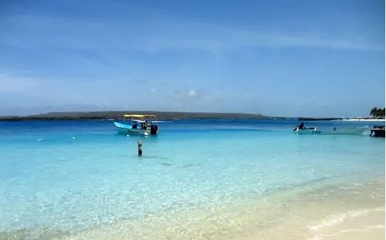 Muere turista chino al ser arrollado por una lancha en Cayo Sombrero