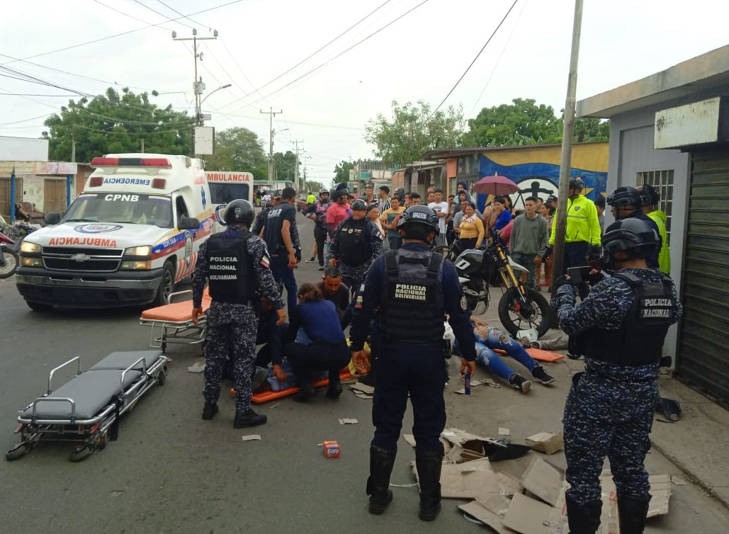 Tres heridos dejó choque entre dos motos en San Francisco