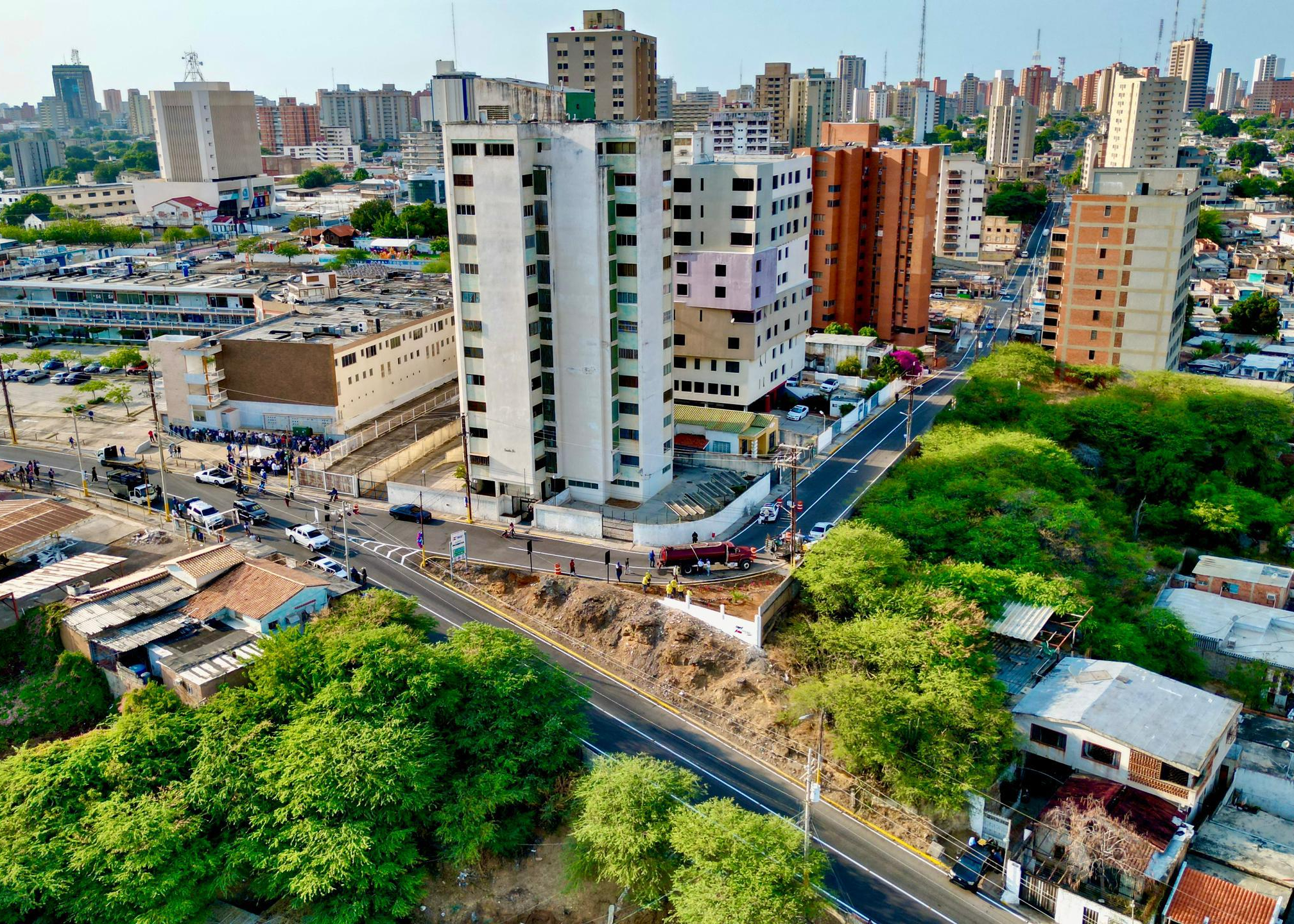 Gobernador Rosales inaugura vialidad de Pichincha y Cancha Deportiva en Santa Lucía