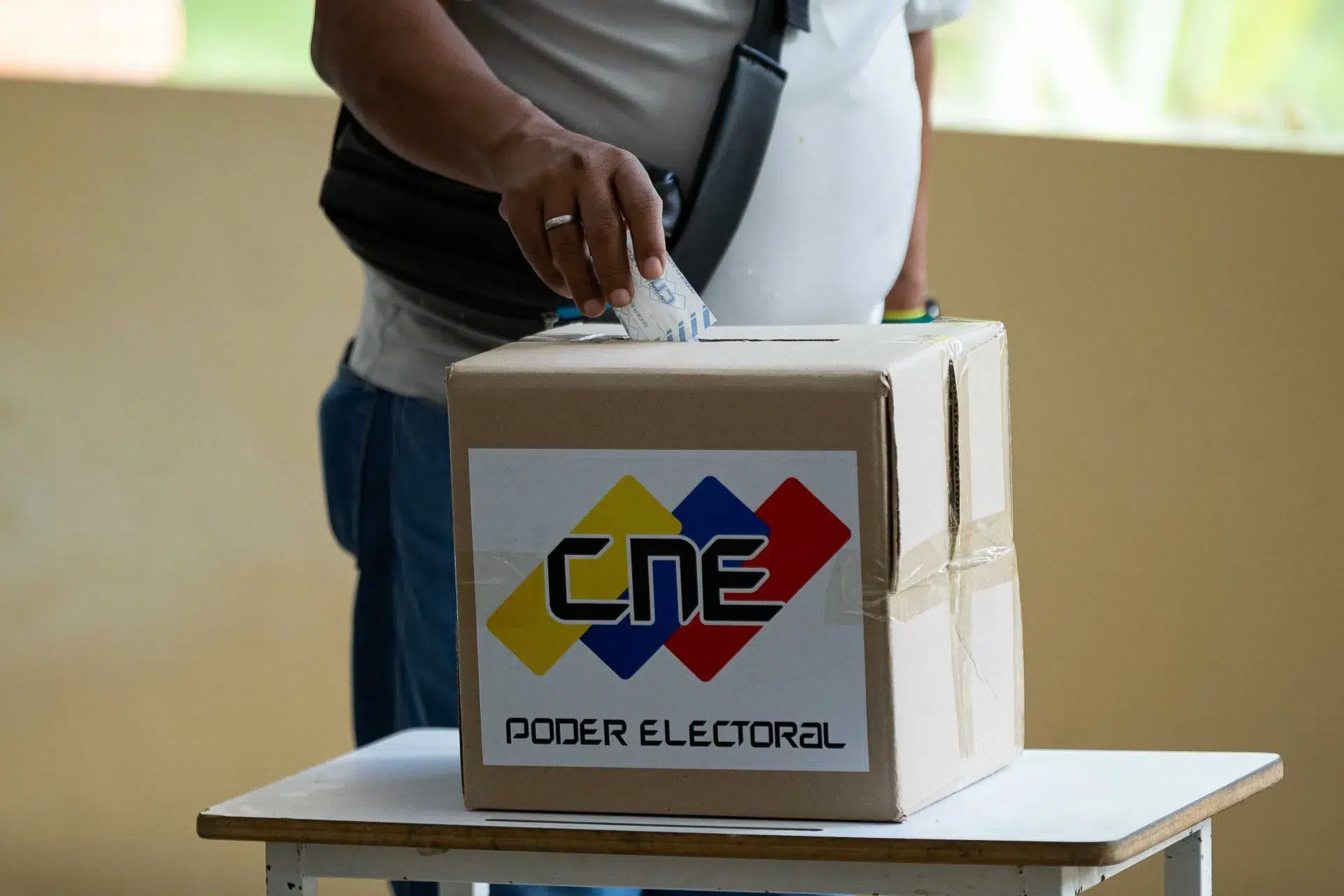Cómo votar en el tarjetón del 25 de mayo