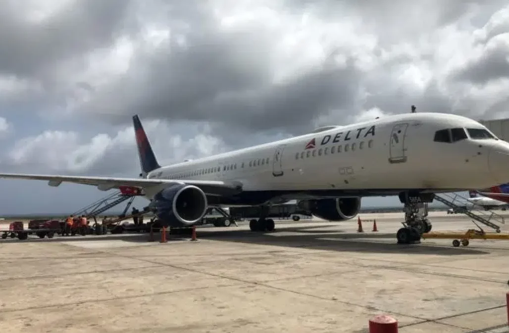Extienden restricción aérea entre Aruba y Venezuela por cuatro meses más