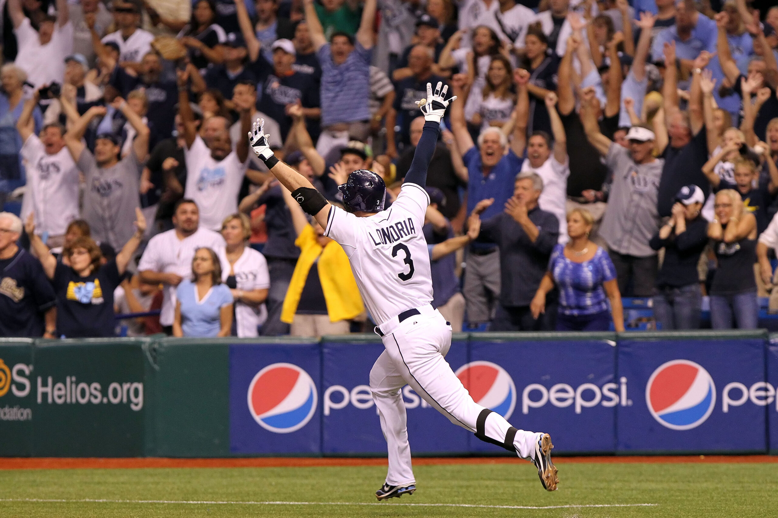 Evan Longoria se retira con los Rays de Tampa Bay el próximo mes