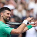 Novak Djokovic triunfa en el día de su cumpleaños