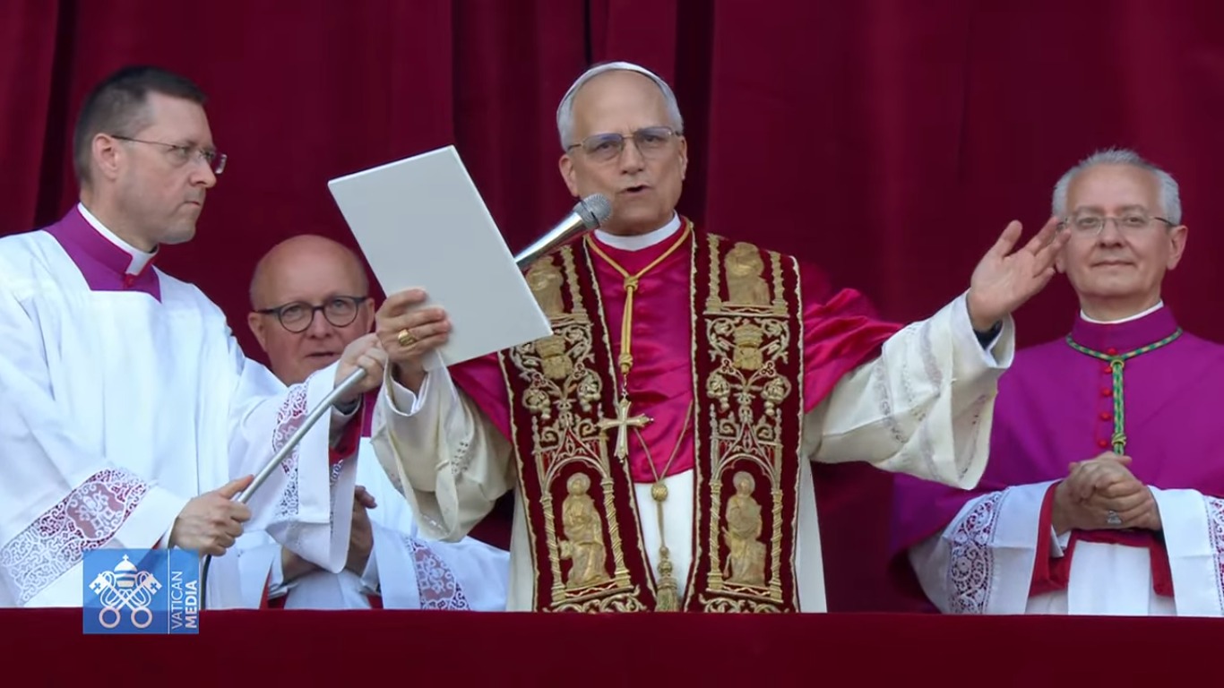 Cardenal Robert Prevost es el nuevo papa León XIV