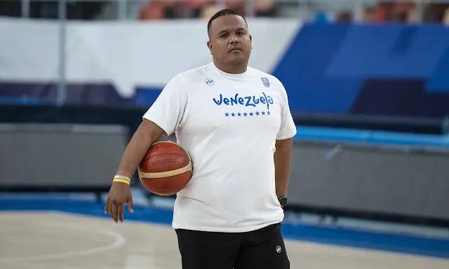 Alexis Cedres dejó de ser el entrenador de Brillantes del Zulia