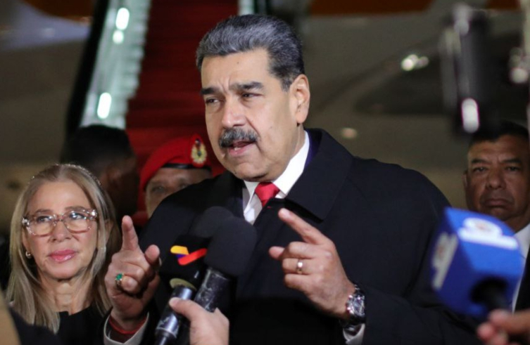 Maduro viajó de Moscú a San Petersburgo tras asistir a los festejos por el Día de la Victoria