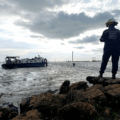 Buscan a dos jóvenes desaparecidos en el Lago de Maracaibo, específicamente en la zona de Lagunillas