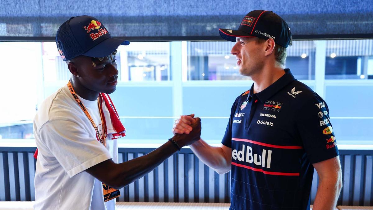 Nico Williams comparte con Max Verstappen previo al GP de España
