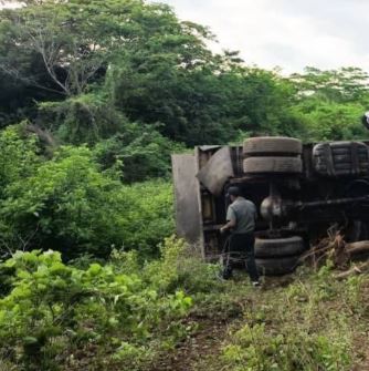 Falleció una joven y otro resultó herido tras accidente vial en Lagunillas